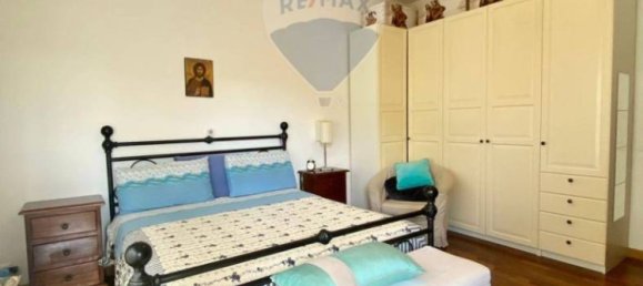 2 bedrooms Apartment in Campione d'Italia, Italy No. 83447 5