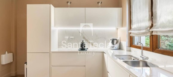 5غرفة فيلا في Arese, Italy رقم 238242 38