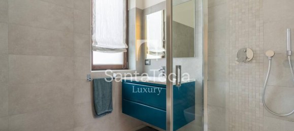 5غرفة فيلا في Arese, Italy رقم 238242 68