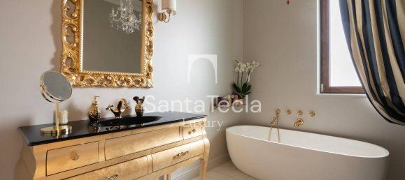 5غرفة فيلا في Arese, Italy رقم 238242 55