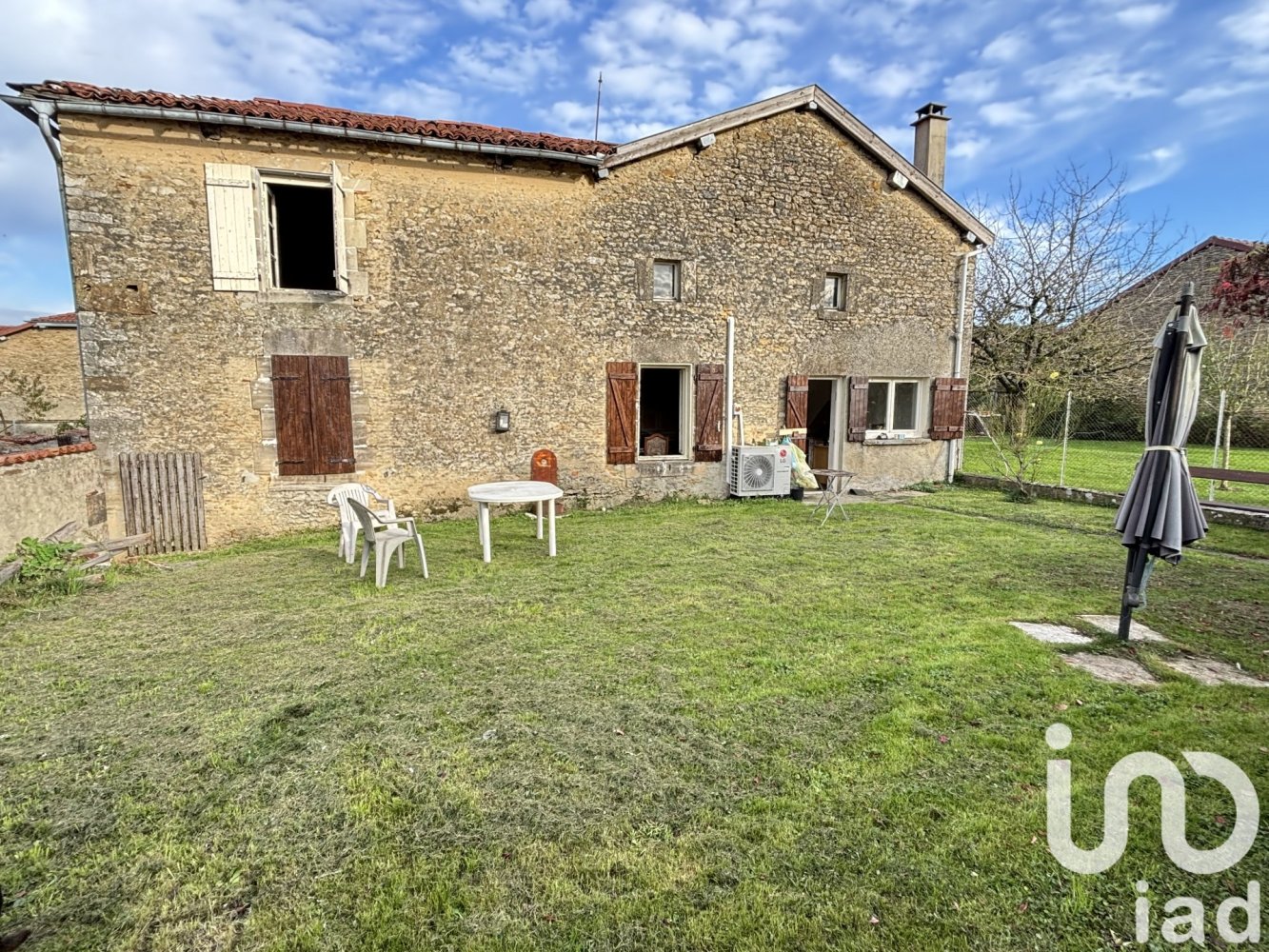 5غرفة منزل في Tremilly, France رقم 215662