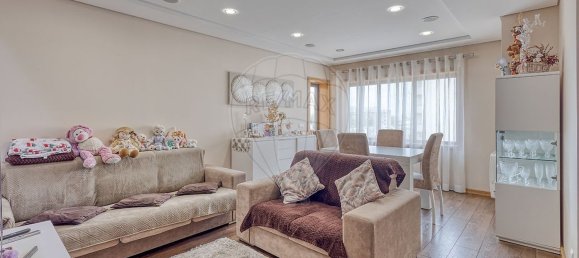 3 bedrooms Apartment in Maia, Portugal No. 9517 3