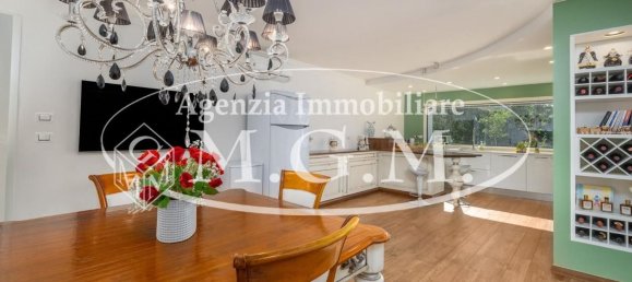 10 rooms Villa in Bientina, Italy No. 72631 17