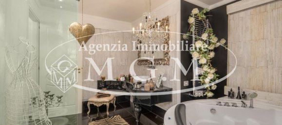 10 rooms Villa in Bientina, Italy No. 72631 28