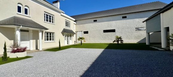 Casa de 4 dormitorios en Aressy, France No. 103342 5