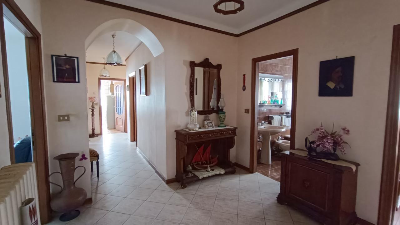 4 rooms Apartment in Sanremo, Italy No. 236251