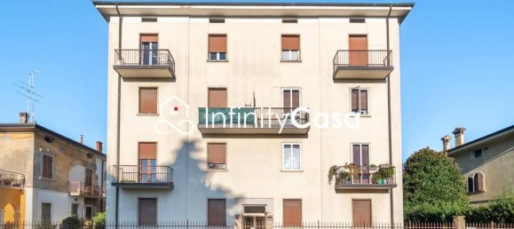 3-salle Appartement à Verona, Italy No. 40431 3