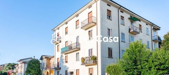 3-salle Appartement à Verona, Italy No. 40431 33