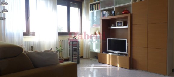 2 bedrooms Apartment in Cento, Italy No. 54486 10
