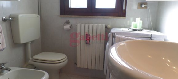 2 bedrooms Apartment in Cento, Italy No. 54486 19