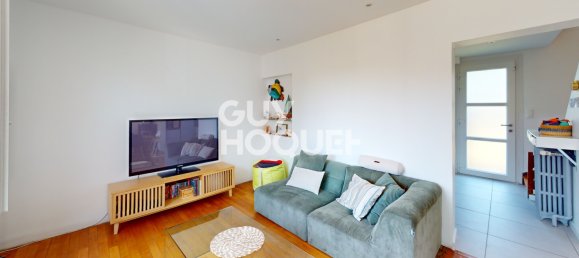 4 bedrooms House in Chambery, France No. 348418 3