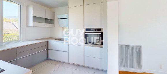 4 bedrooms House in Chambery, France No. 348418 5