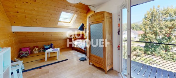 4 bedrooms House in Chambery, France No. 348418 9
