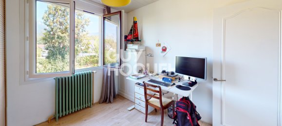 4 bedrooms House in Chambery, France No. 348418 13