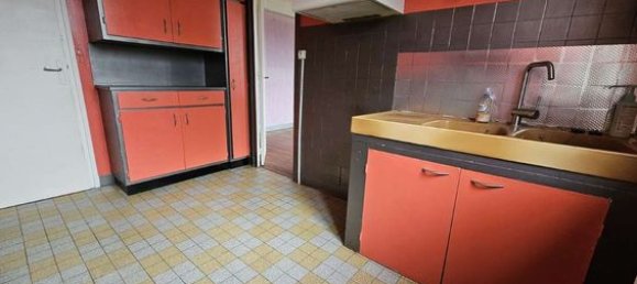 Casa de 1 dormitorio en Bonny-sur-Loire, France No. 155694 3