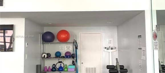 1 غرف نوم عقار تجاري في Miami, الولايات المتحدة رقم 614286 14