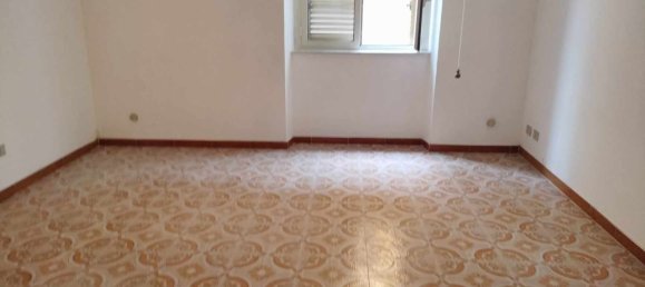 4 غرف نوم شقة في Augusta, Italy رقم 379056 8