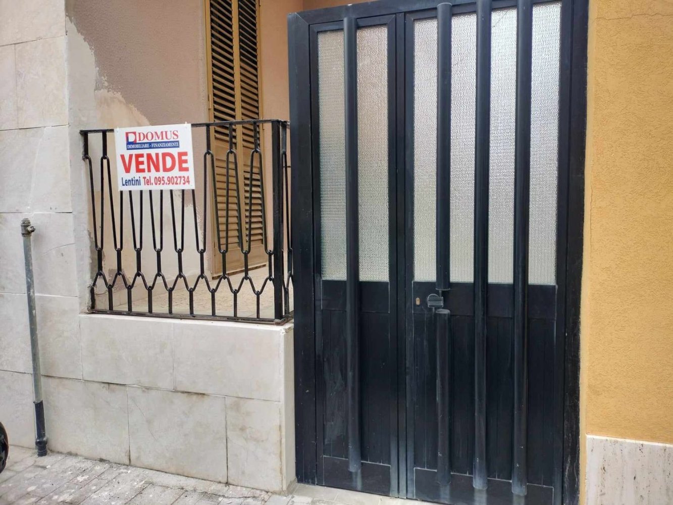 4 غرف نوم شقة في Augusta, Italy رقم 379056