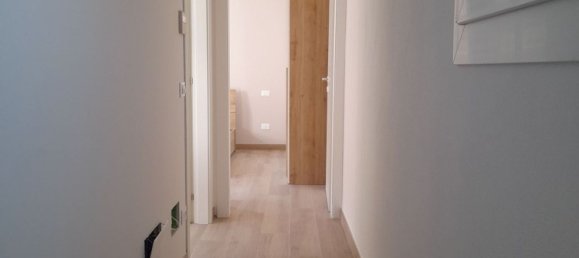 3 rooms House in Padua, Italy No. 84529 8