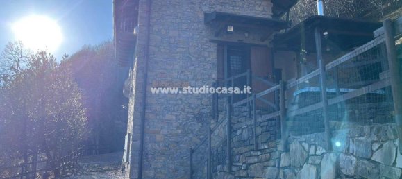 3 rooms House in Val Brembilla, Italy No. 168488 8