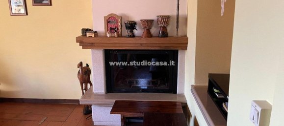 3 rooms House in Val Brembilla, Italy No. 168488 23