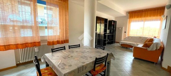 3 rooms Apartment in Bellaria Igea Marina, Italy No. 134361 5