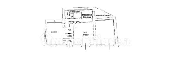 130m² Commercial property in Borgo a Mozzano, Italy No. 320887 16