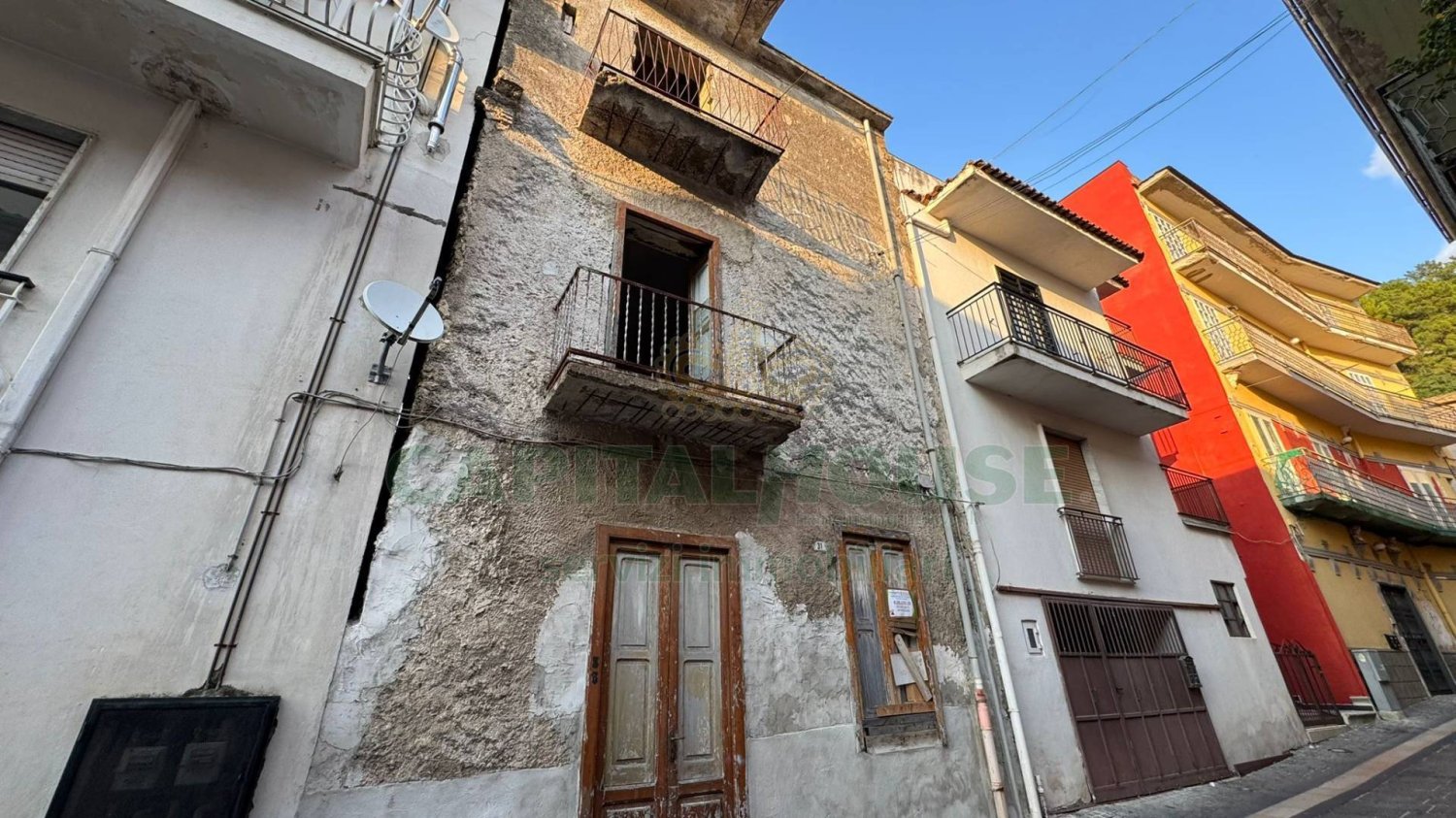 2 bedrooms House in Quadrelle, Italy No. 382993