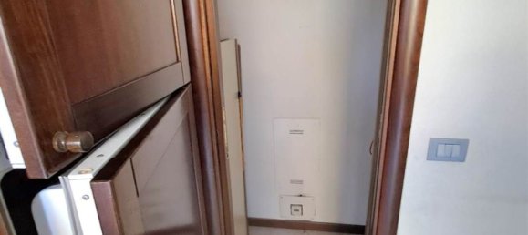 2-salle Appartement à Mirandola, Italy No. 308149 7