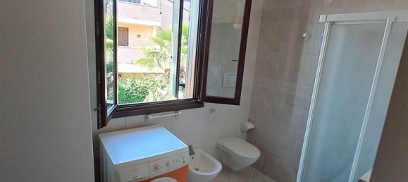 2-salle Appartement à Mirandola, Italy No. 308149 12