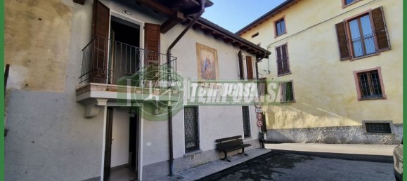 2 chambres Appartement à Casalzuigno, Italy No. 90365 8