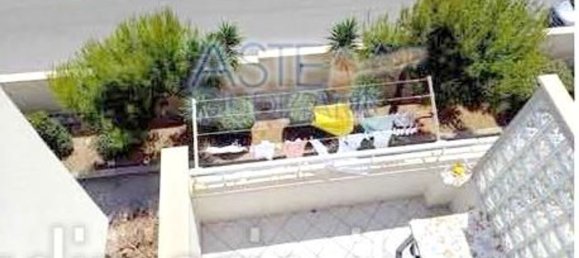 Duplex de 4 divisões em Bari, Italy N.º 270700 27