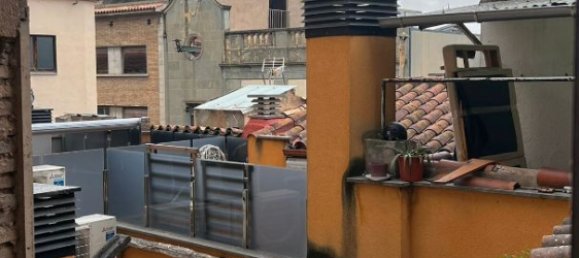 Gebäude in Vic, Spain 1117m², Nr. 69087 20