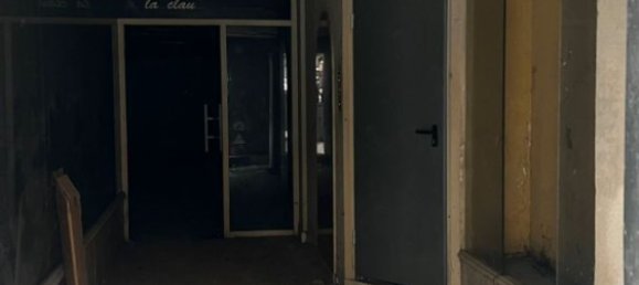 Gebäude in Vic, Spain 1117m², Nr. 69087 5