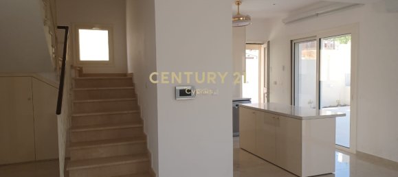 5 bedrooms Villa in Palodeia, Cyprus No. 360 5