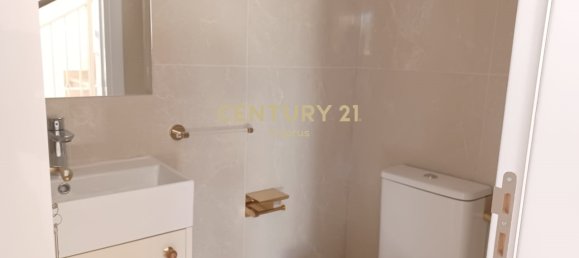 5 bedrooms Villa in Palodeia, Cyprus No. 360 13