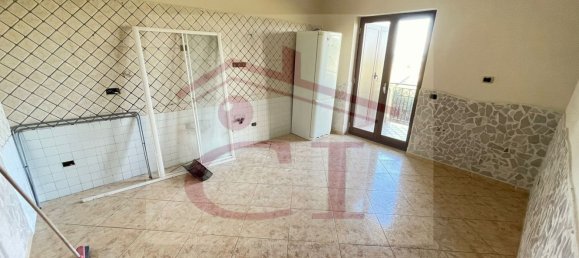4-Zimmer Villa in Giugliano in Campania, Italy, Nr. 167979 5