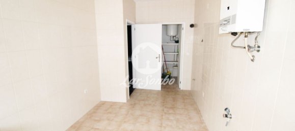 3 bedrooms Apartment in Povoa de Varzim, Portugal No. 51300 6