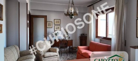 6 rooms Apartment in Palermo, Italy No. 42232 2
