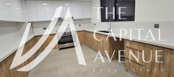 5 bedrooms Villa in Yas Island, UAE No. 112600 10