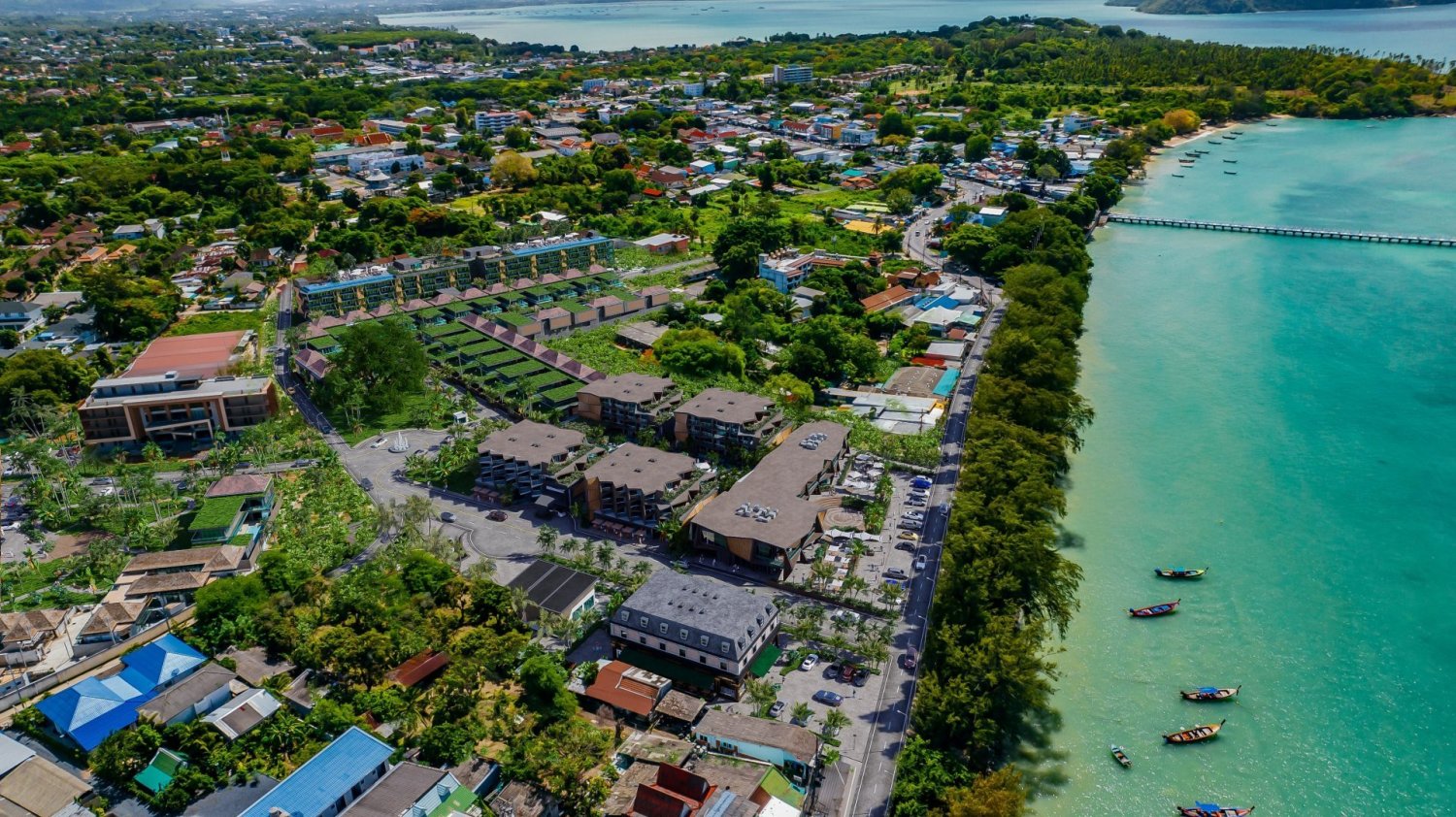 Apartamento de 2 dormitorios en Rawayana Beachfront Village, Rawai, Thailand No. 30436