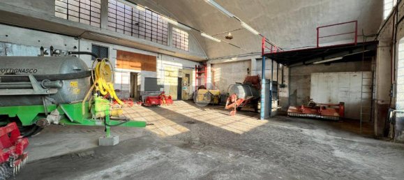 4 bedrooms House in Castelnuovo Don Bosco, Italy No. 75841 7