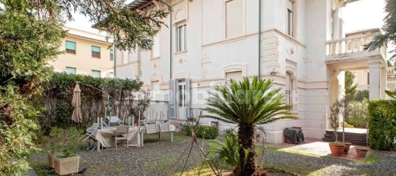 4 bedrooms Villa in Livorno, Italy No. 225367 12
