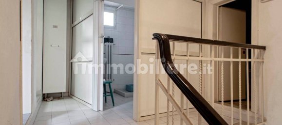 4 bedrooms Villa in Livorno, Italy No. 225367 33