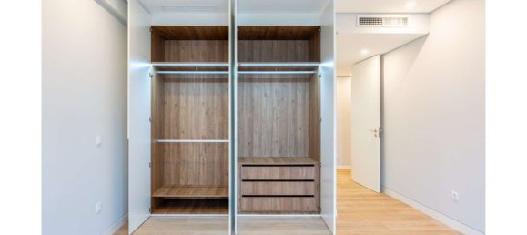 3 bedrooms Apartment in Cascais, Portugal No. 123100 4