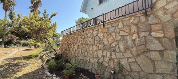 4 bedrooms House in Petrer, Spain No. 161859 14