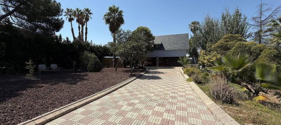 4 bedrooms House in Petrer, Spain No. 161859 17