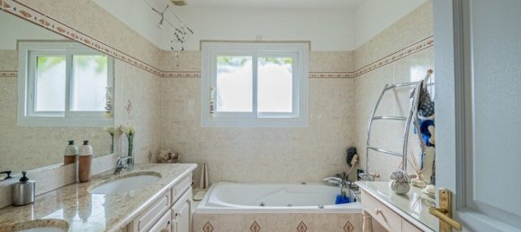 Дом с 5 спальнями в Сен-Лубес, Франция № 347682 6