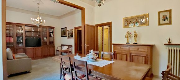 9 rooms House in Empoli, Italy No. 295996 7