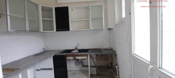 3 bedrooms House in Norroy-le-Veneur, France No. 90383 24